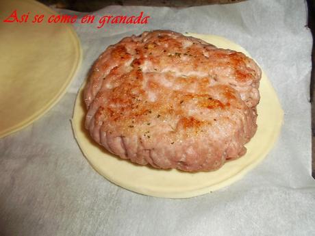 Hamburguesa en hojaldre