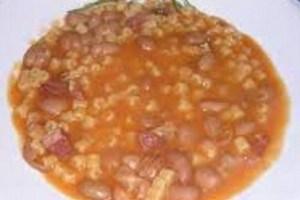 Alubias pintas y escanda