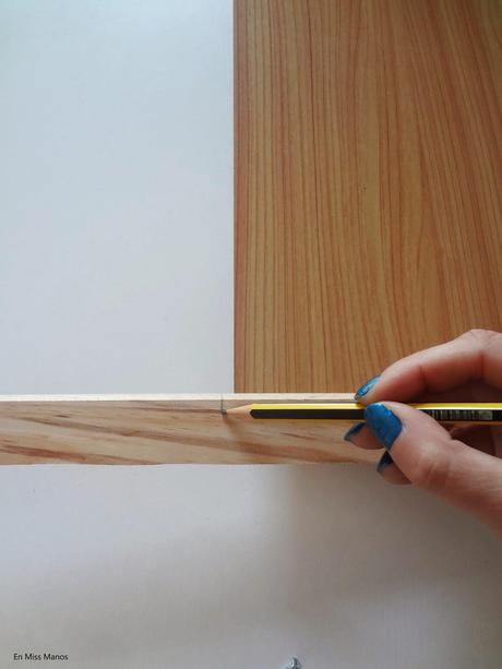 DIY Soporte de láminas