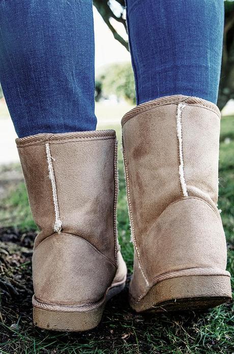 Casual Outfit con botas estilo Ugg