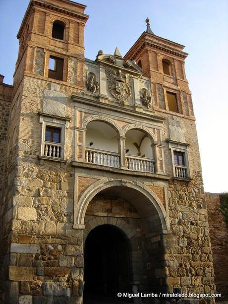 Cuadro real, casi vivo, casi intacto