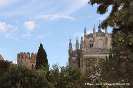 Cuadro real, casi vivo, casi intacto