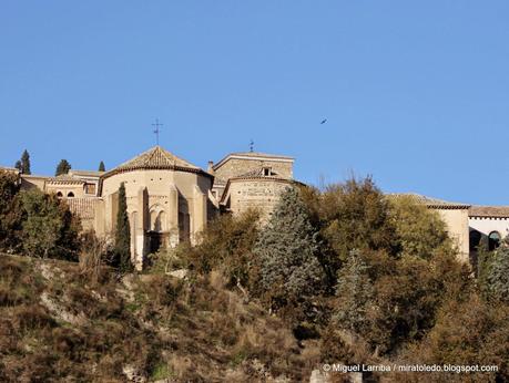 Cuadro real, casi vivo, casi intacto