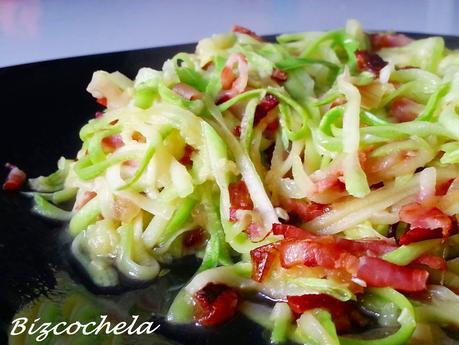 ESPAGUETIS  DE CALABACÍN