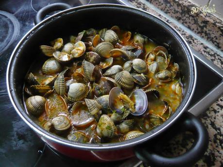 Cocina conmigo: Almejas y berberechos en salsa