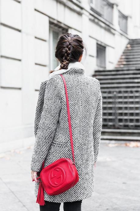 Mixing_Prints-Striped_Top-Red_Bag-Gucci_Disco_Bag-Outfit-Street_Style-Collage_Vintage-1