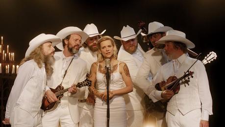 ¿No hay nada en tu vida que merezca tanto la pena como para grabarlo en tu cuerpo?