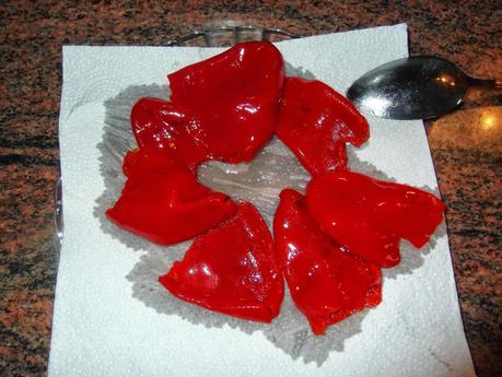 PIMIENTOS RELLENOS DE GULAS