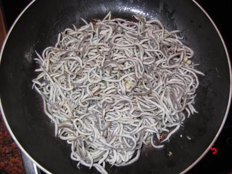 PIMIENTOS RELLENOS DE GULAS