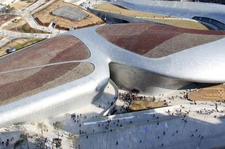 Dongdaemun Design Plaza en Seoul, por Zaha Hadid Architects