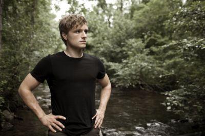 http://s2.favim.com/orig/35/josh-hutcherson-peeta-mellark-the-hunger-games-Favim.com-282656.jpg