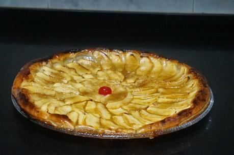 Tarta de hojaldre con manzana