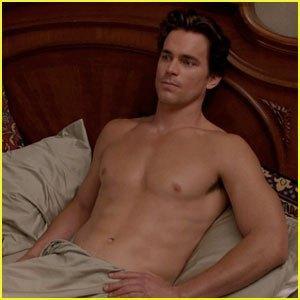 matt-bomer-goes-shirtless-sexy-in-recent-white-collar-episode