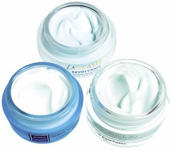 ¿SABIAS QUE LOS PRODUCTOS DE HIGIENE Y BELLEZA TAMBIÉN CADUCAN? ¿SABIAS QUE LOS PRODUCTOS DE HIGIENE Y BELLEZA TAMBIÉN CADUCAN?