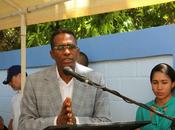 Comisión Presidencial construirá Play Paraíso