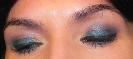 Azul profundo (look con Astra y outfit)