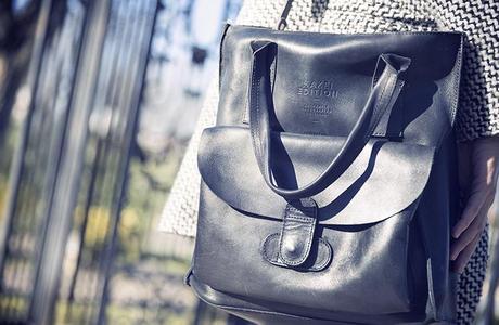 street style barbara crespo féline parís tshirt hat leather pants fashion blogger outfit blog de moda