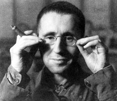 Bertolt Brecht: Satisfacciones: