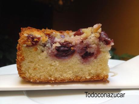 PASTEL DE CEREZAS Y MAZAPÁN