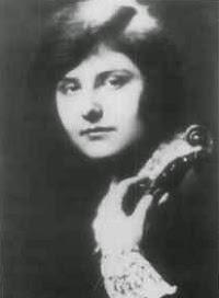 La música en Auschwitz, Alma Rosé (1906-1944)