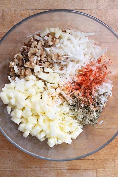 Chuletas de cerdo rellenas de manzana, queso y nueces