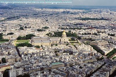 Vista de París desde lo alto de la Torre Eiffel