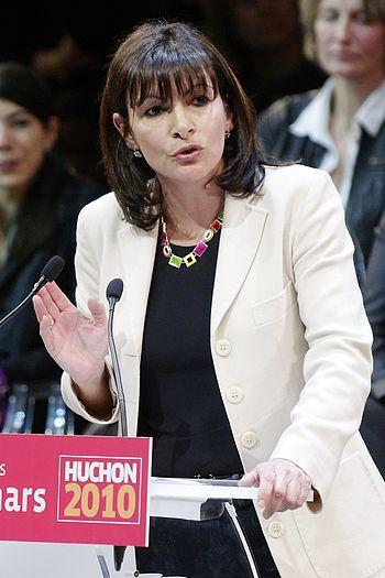 English: Anne Hidalgo at a Socialist Party's r...