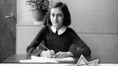 EVA SCHLOSS, La hermanastra de Ana Frank relata su historia antes y después de Auschwitz