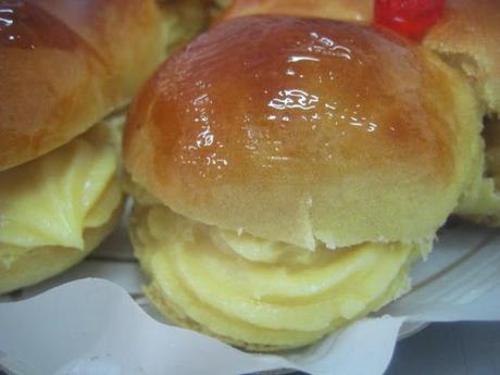 TRÉBOLES DE CREMA PASTELERA