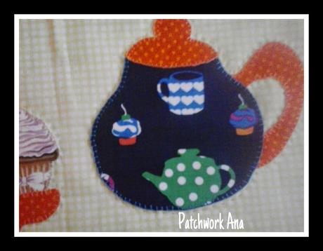 Salva-mantel y alfiletero