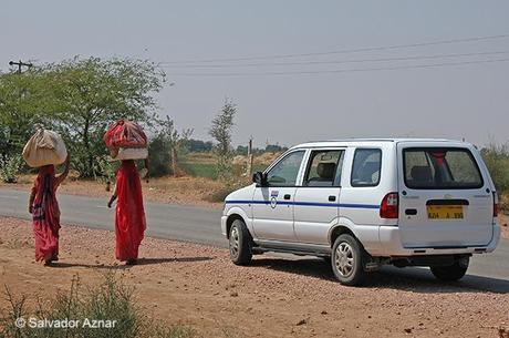 http://www.diariosdeunfotografodeviajes.com/2015/01/explorando-rajasthan-en-4x4.html
