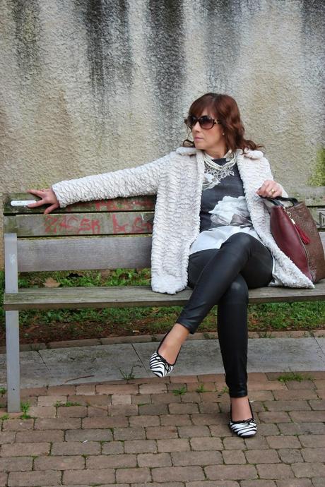 MIS LOOKS - EN BLANCO Y NEGRO