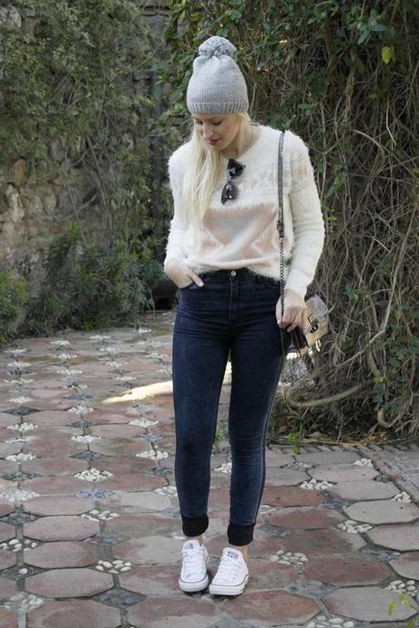 HIGH WAISTED HIGH WAISTED