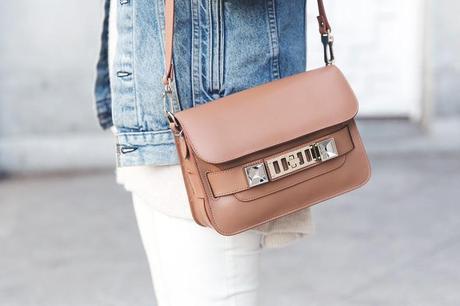 Proenza_Schouler_Bag-Cream_Outfit-Denim_Jacket-Street_Style-Collage_Vintage-59