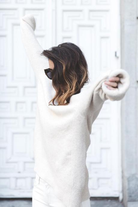 Proenza_Schouler_Bag-Cream_Outfit-Denim_Jacket-Street_Style-Collage_Vintage-55