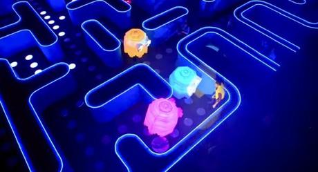 Un “Comecocos” gigante en el anuncio de Bud Light para la Super Bowl