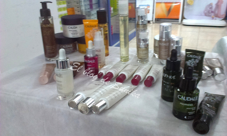 Higiene facial en cabina con Caudalie