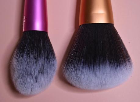 Real Techniques: Brush Brush / Powder Brush clones/dupes de Buy In coins