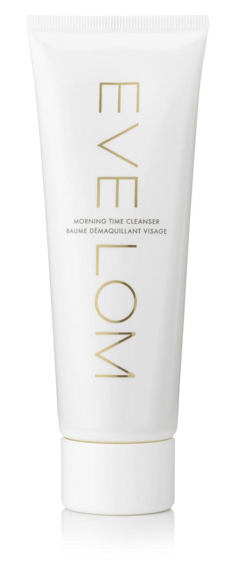 Por qué hay que limpiar el rostro por la mañana