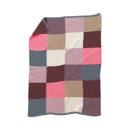 Con la manta al hombro. Hazte con una estas rebajas