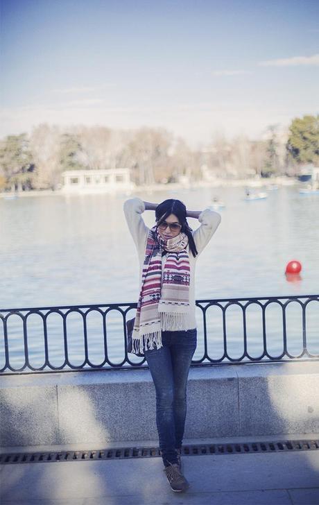 street style barbara crespo hake leopard sneakers scarf el retiro outfit fashion blogger blog de moda street style barbara crespo hake leopard sneakers scarf el retiro outfit fashion blogger blog de moda