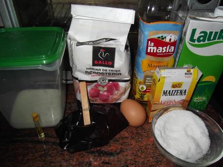 CUPCAKES DE CHOCOLATE Y VAINILLA CON FONDANT