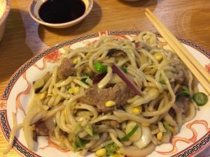 noodles de ternera salteado