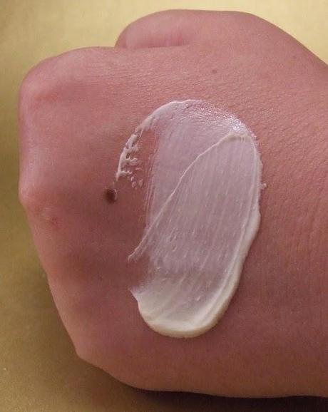 La Crema Reparadora de Manos y Uñas “Argane” de GALÉNIC La Crema Reparadora de Manos y Uñas “Argane” de GALÉNIC