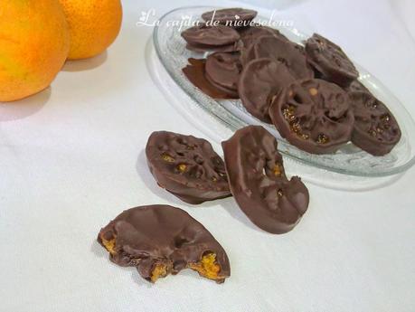 Mandarinas confitadas al Pedro Ximénez con chocolate