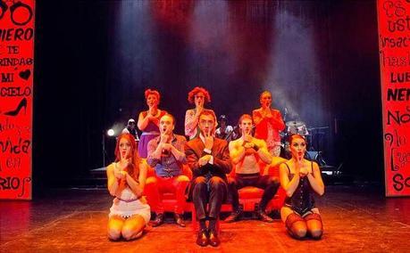 50 sombras... El Musical [TEATRO] ... Sensualidad disparatada.