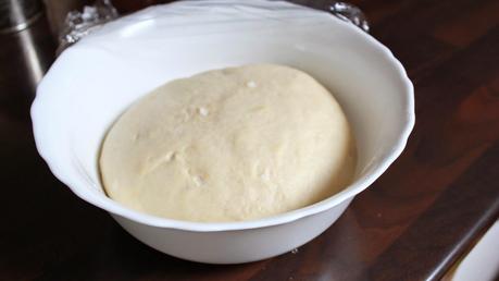 Cruasanes árabes rellenos (croissants) شعيبيات بالقشطة