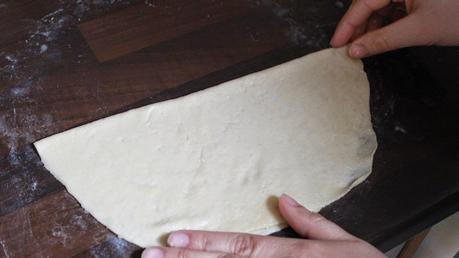 Cruasanes árabes rellenos (croissants) شعيبيات بالقشطة