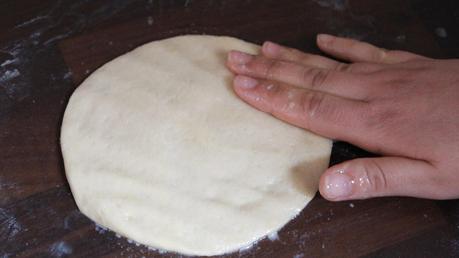 Cruasanes árabes rellenos (croissants) شعيبيات بالقشطة