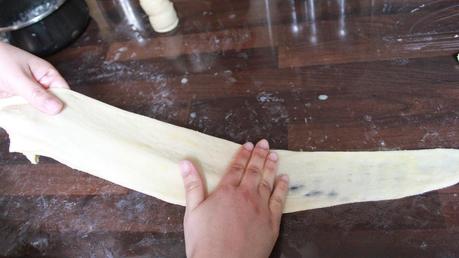 Cruasanes árabes rellenos (croissants) شعيبيات بالقشطة